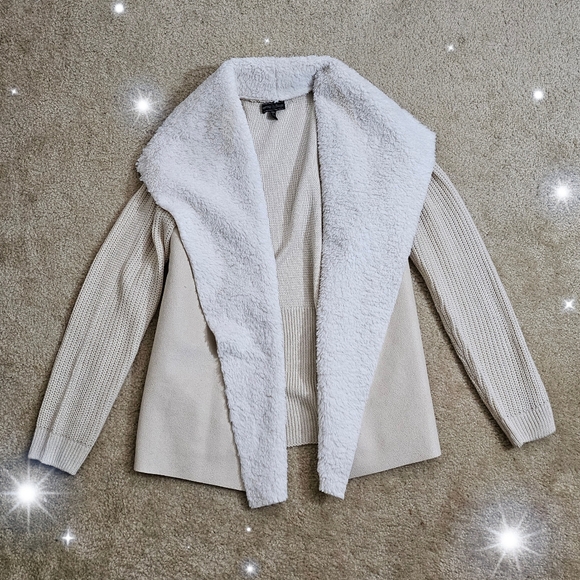 Off White Sweater Jacket - Picture 2 of 5